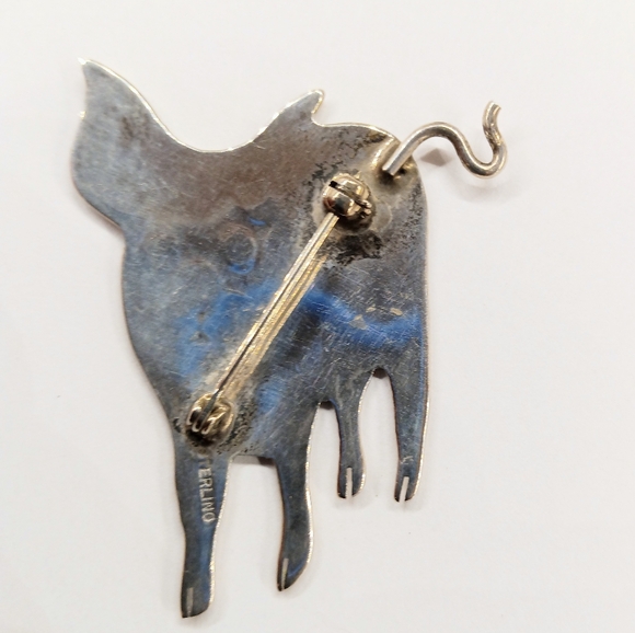 Sterling Silver Pig Pin - Picture 3 of 4